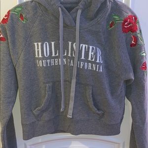 cropped hollister hoodie